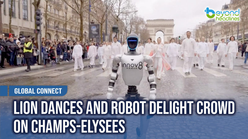[Global Connect] Lion Dances and Robot Delight Crowd on Champs-Elysees